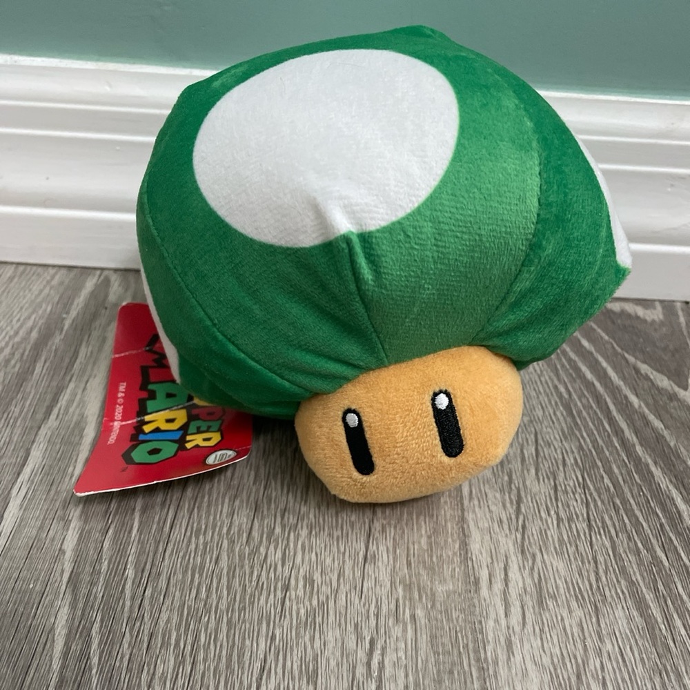 Nintendo Super Mario Green 1-Up Mushroom Plush 5 Inch
